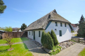 Ferienhaus Storchennest Haus Terrasse, Garten Wiek Auf Rügen 